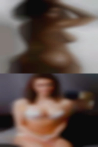 velveteen1984, aged horny wife